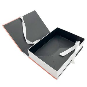Custom Creative Design Printed Foldable Paper Gift Box With Ribbon