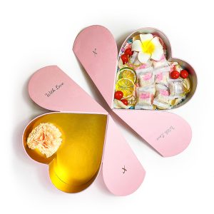Factory direct creative pink heart shaped gift magnet flip box paper packaging